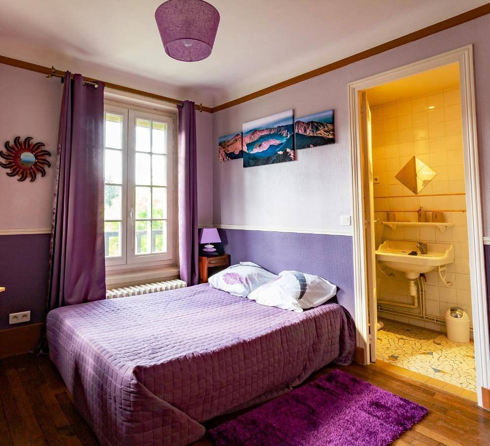Apakabar Homestay - proche gare Melun, parking privé, Netflix in La Rochette (Seine-et-Marne), Seine-et-Marne