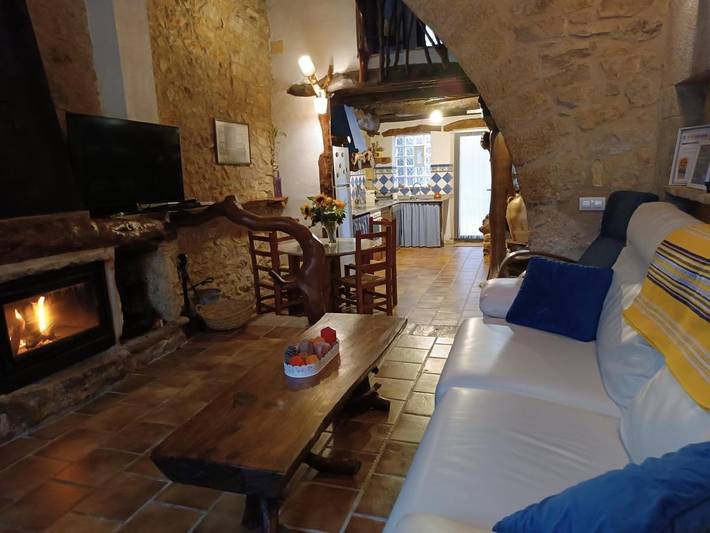 Casa rural para 2 personas, con terraza además de piscina y vistas en Provincia de Castellón - 2