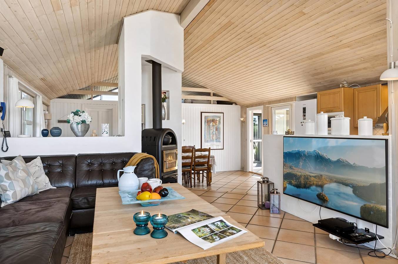 Nice home in Blokhus w/ 4 Bedrooms, Sauna and Wifi in Blokhus, Jammerbugt