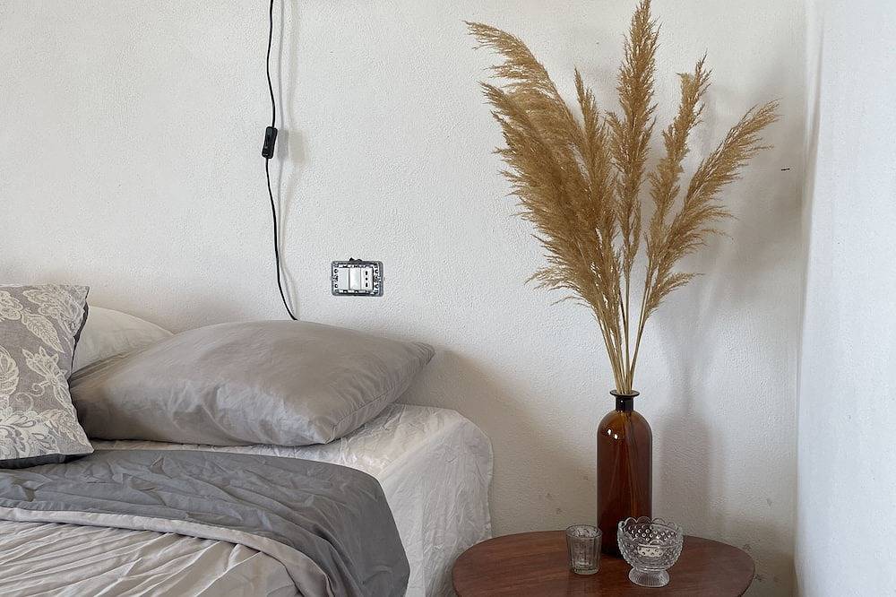 Pisticci -Matera.  Rustic house with a magnificent view in olive grove in Pisticci, Piana del Metaponto