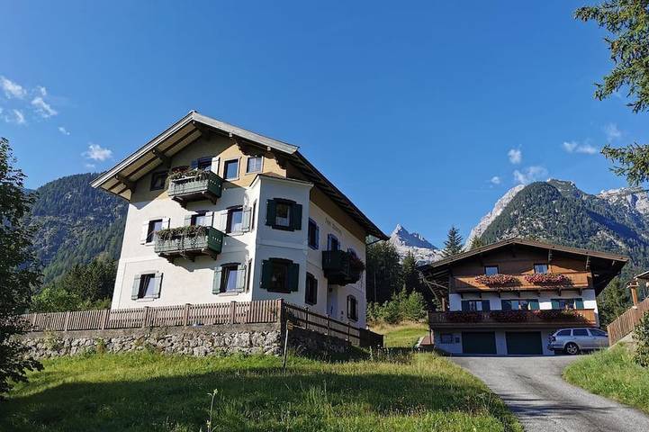 Vakantieappartement voor 4 personen, met balkon en tuin in Lofer