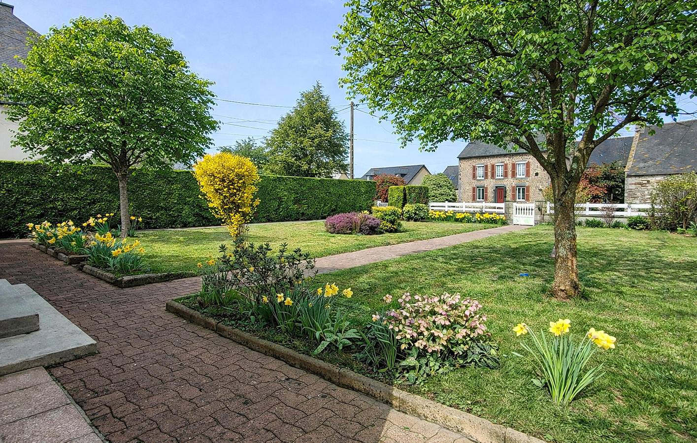 Acogedor apartamento costero con aparcamiento y jardín in La Fresnais, Bahía del Monte Saint-Michel