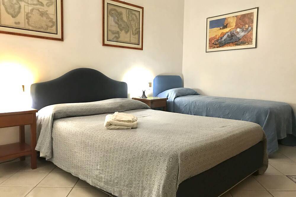 Ganze Wohnung, Casa Mario Central Apart 4-5 beds, 700mt from the beach Wifi connection. in Terracina, Pontinische Ebene