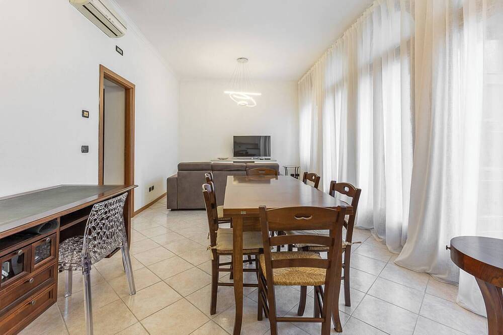 Stanza con bagno privato 9 - uso cucina Bastioni in Vérone, Montagnes autour du lac de Garde