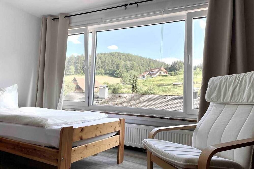 *Schwarzwald-Haus mit Sauna* in Elzach, Südschwarzwald