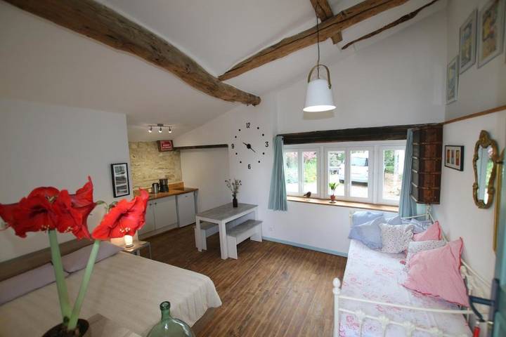 Location de vacances pour 4 personnes, avec vue et terrasse à Ventouse obstétricale