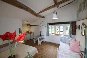 Cottage pour 4 personnes, avec terrasse et vue à Ventouse obstétricale