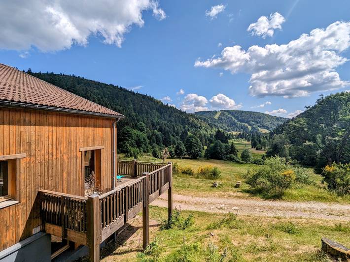 Schönes renoviertes Ferienhaus nahe La Bresse-Hohneck mit Terrasse und Parkplatz in La Bresse, Regionaler Naturpark Belchen der Vogesen