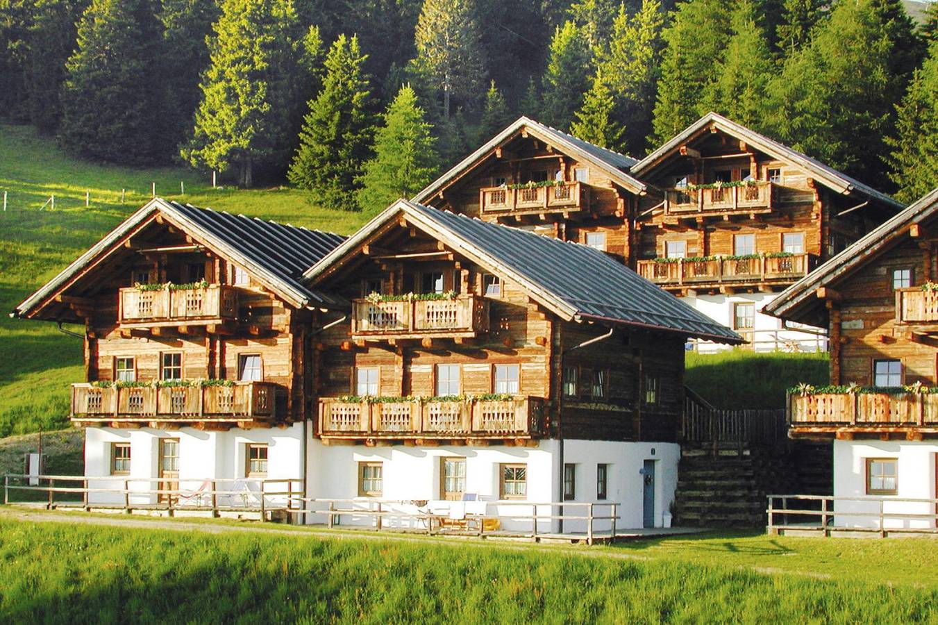 Apartamento entero, Chalet en Zettersfeld con vistas Dolomitas in Zettersfeld, Thurn