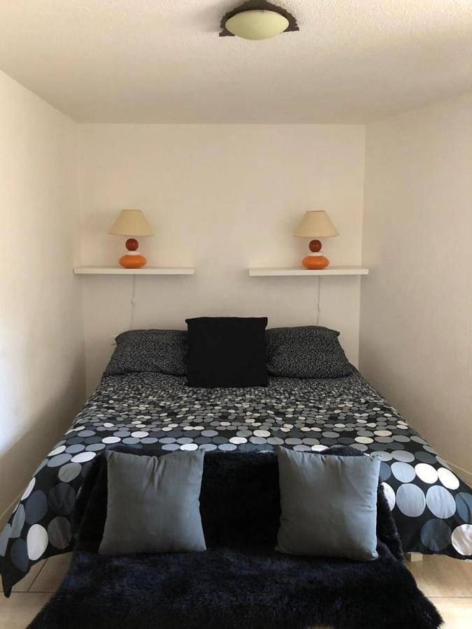 Appartement entier, Two-Bedroom Apartment in Conques-sur-Orbiel, Région de Carcassonne