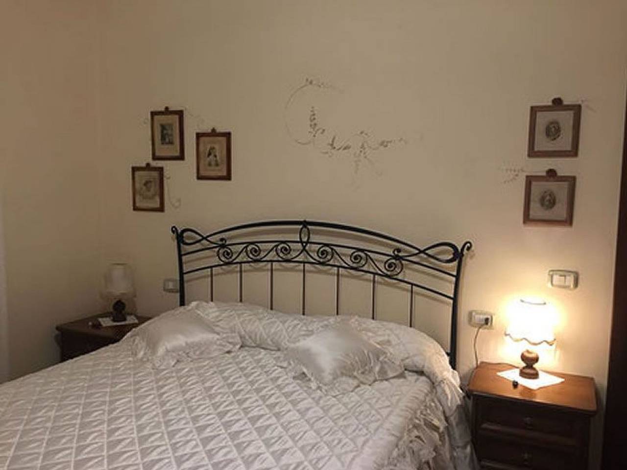 Appartamento intero, 'Stella' mit Kamin in Bastia Umbra, Perugia e dintorni