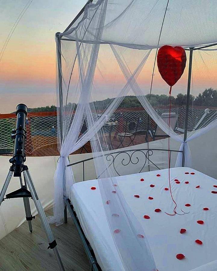 Moonlight Bubble Room in Camerota, Cilento Coast