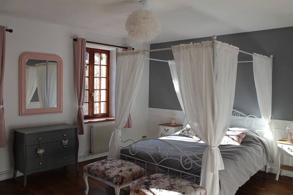 Suspended time in Sedan, Ardennes