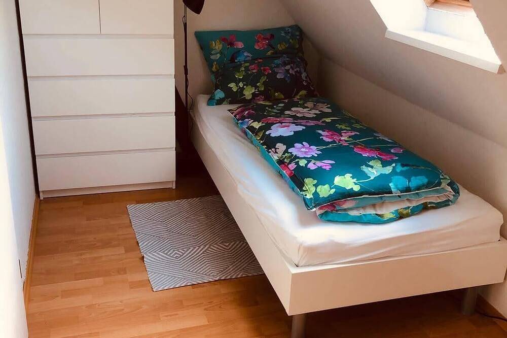 Ferienhaus für 4 Personen mit Sauna, wenige Minuten vom Nordseedeich entfernt in Galmsbüll, Nordfriesland