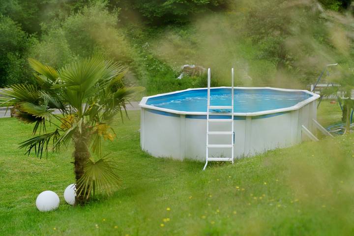 Ganze Wohnung, Haus Wilde Rench: Ferienwohnung 'Bergpanorama' mit Bergblick, Gemeinschaftsgarten und Wi-Fi in Bad Griesbach im Schwarzwald, Bad Peterstal-Griesbach