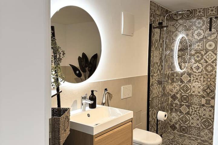 Ganze Wohnung, Weinzeit13 - Wohlfühlen an der Weinstraße mit Sauna und mehr in Neustadt an der Weinstraße, Pfälzer Rheinebene