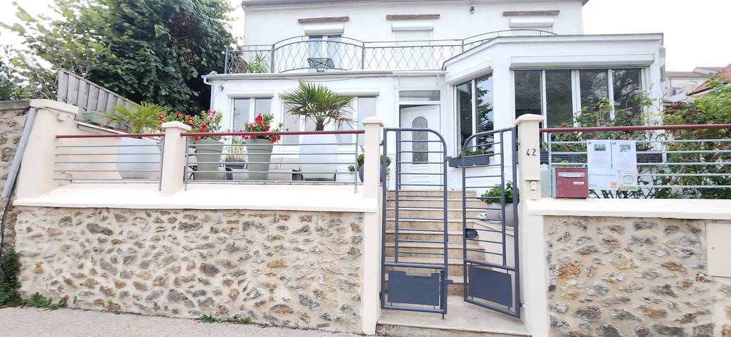 Location de vacances pour 2 personnes dans Val-de-Marne - 2