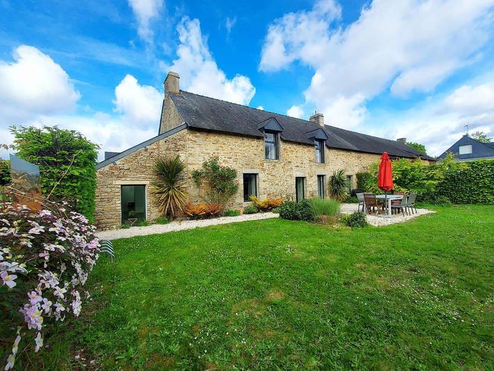 Gîte pour 8 personnes, avec jardin à Séné - 2