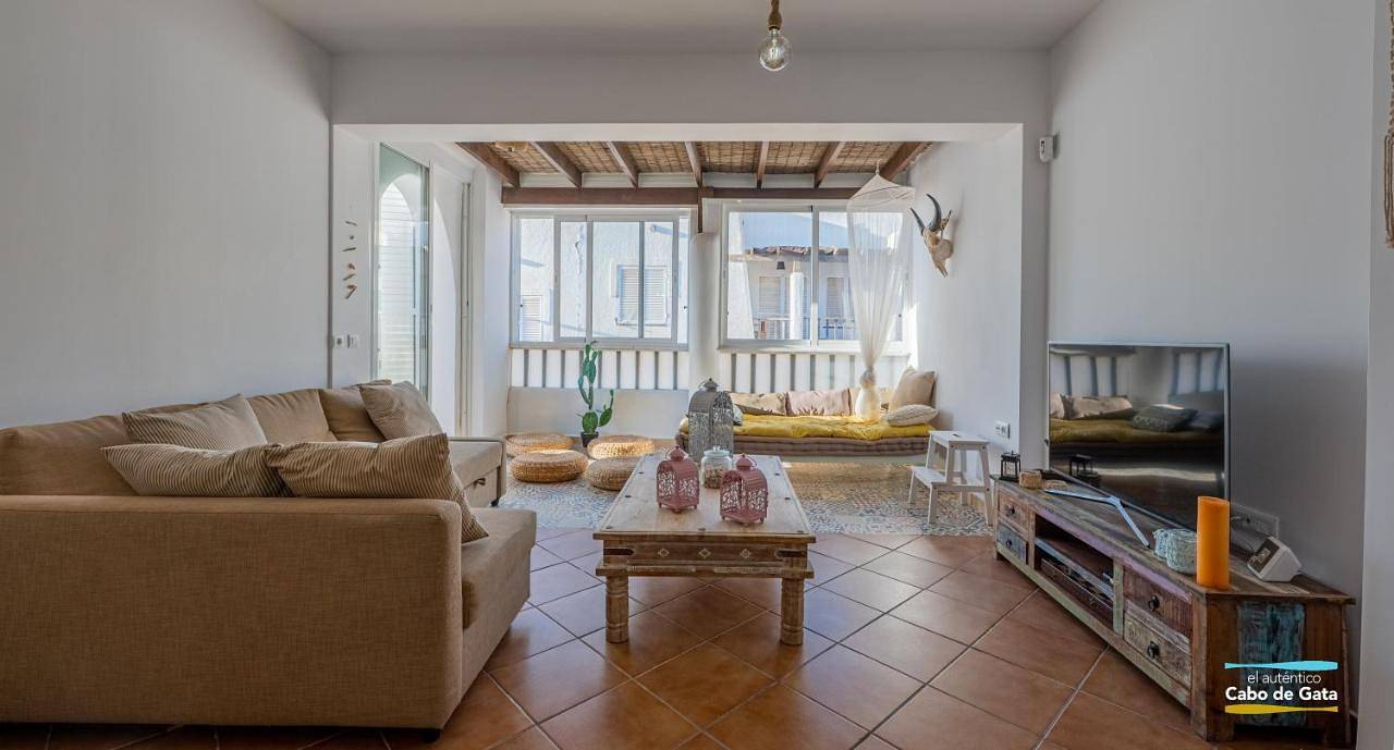 Apartamento entero, Two-Bedroom Apartment in Playa del Peñón Blanco (Níjar), Níjar