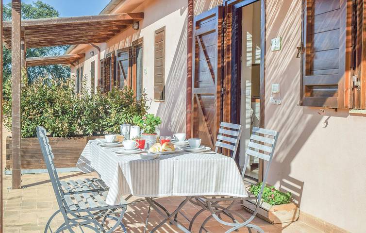 Appartement à Montalto di Castro avec piscine et parking in Montalto di Castro, Province de Viterbo