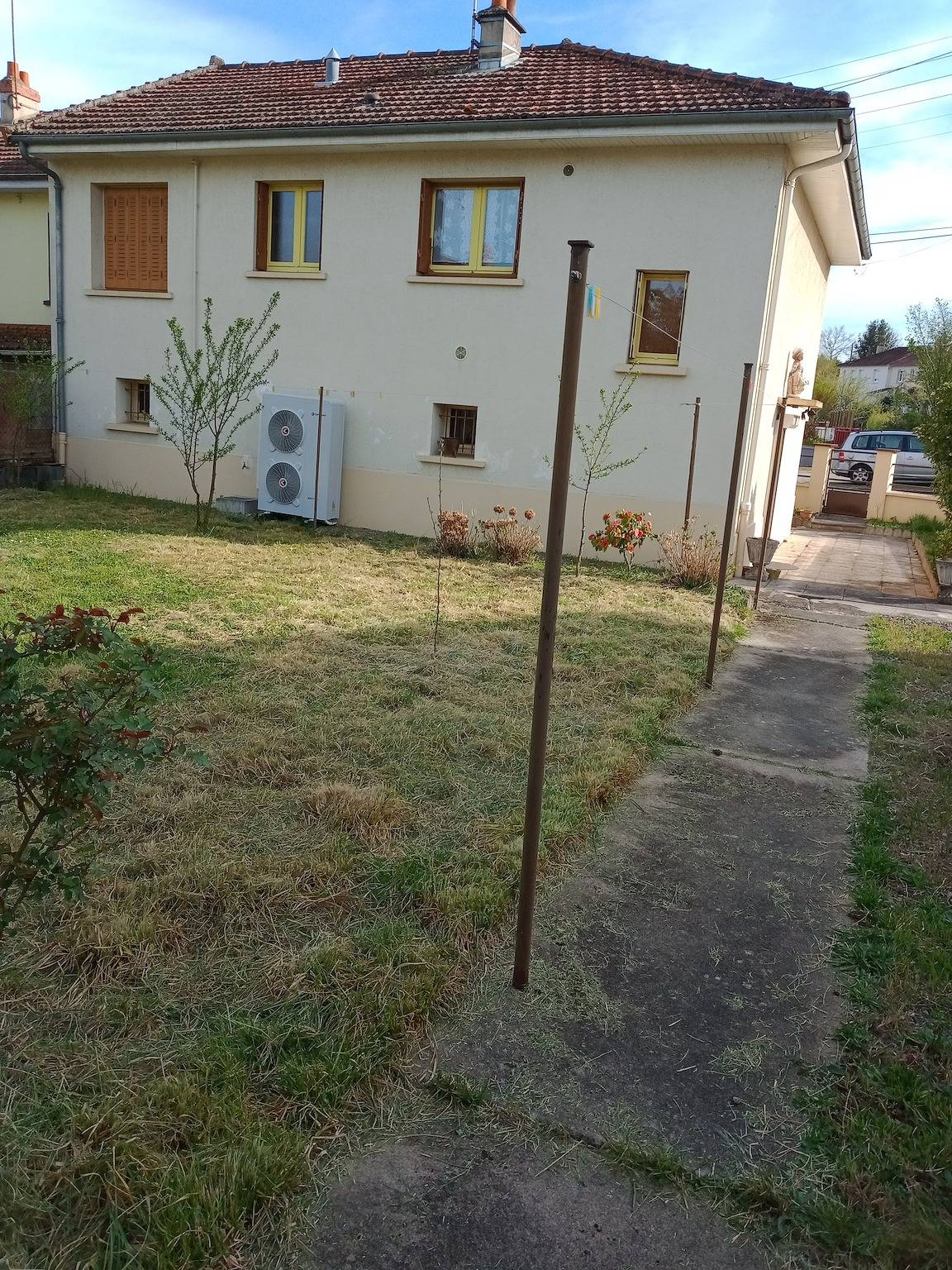 Komfortables Haus in Montluçon mit abgeschlossenem Garten in Montluçon, Montluçon und Umgebung