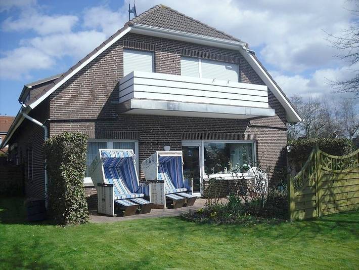 Ferienwohnung für 6 Personen, mit Terrasse und Garten in Dornum