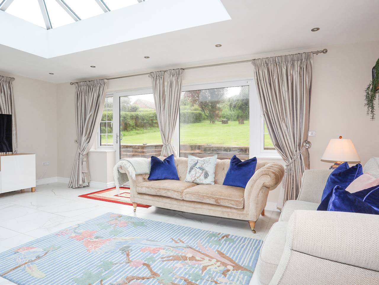 Pine Lodge in Colwyn Bay, Conwy region