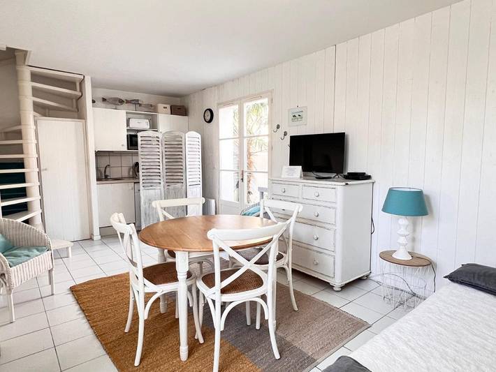 Gîte pour 3 personnes, avec terrasse à Saint-Martin-de-Ré - 3