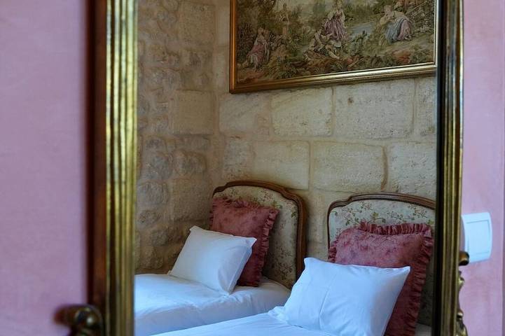 Château Borgeat de Lagrange - avec piscine au coeur du vignoble bordelais in Blaye, Région de Blaye