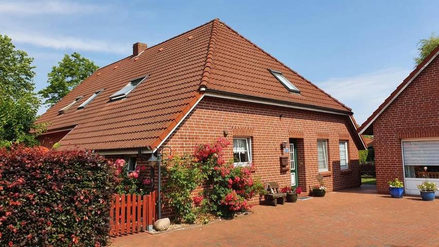 Ferienwohnung für 3 Personen, mit Terrasse und Garten sowie Ausblick