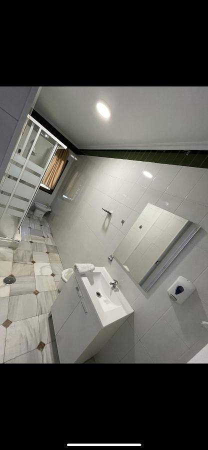 New Hortaleza Coliving in Madrid, Madrid Province