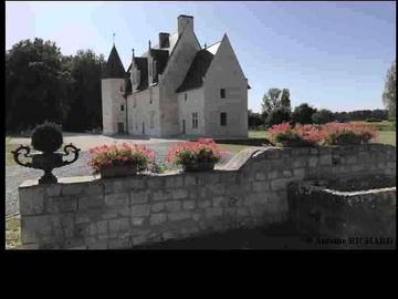 Chambre d’hôte pour 2 personnes, avec vue ainsi que terrasse et jardin à Les Trois-Moutiers