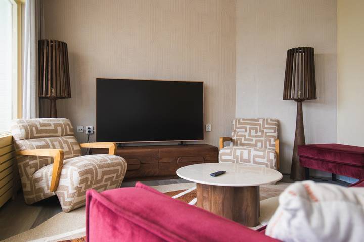 Bungalow voor 4 personen, with Whirlpool and Terras as well as Tuin and Kinderzwembad in Voorthuizen