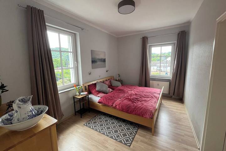 Appartement entier, Appartement de vacances élégant sur 2 étages avec vue sur le château in Sarrebourg (Allemagne), Arrondissement de Trèves-Sarrebourg