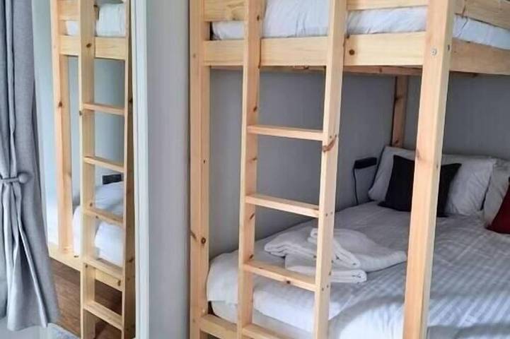 Ganze Wohnung, Harbour Apt for 7 - Steps to Beach in Portrush, Grafschaft Antrim