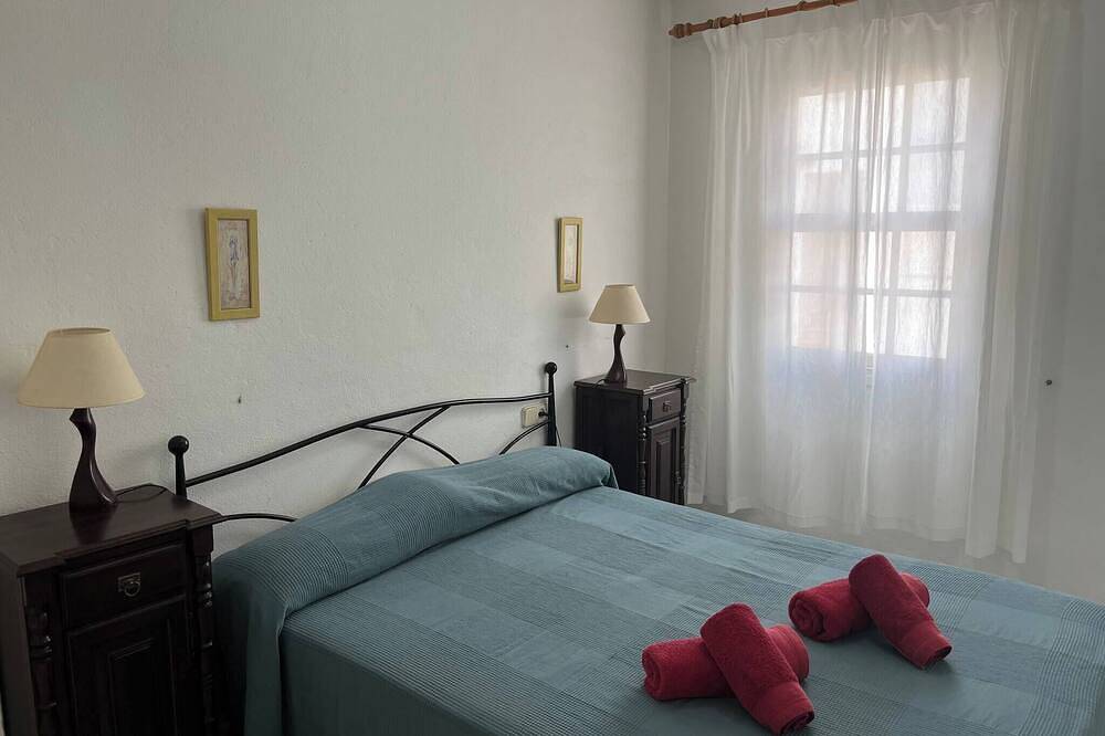 Apartamento entero, Apartamento en primera línea de mar in Fornells, Es Mercadal