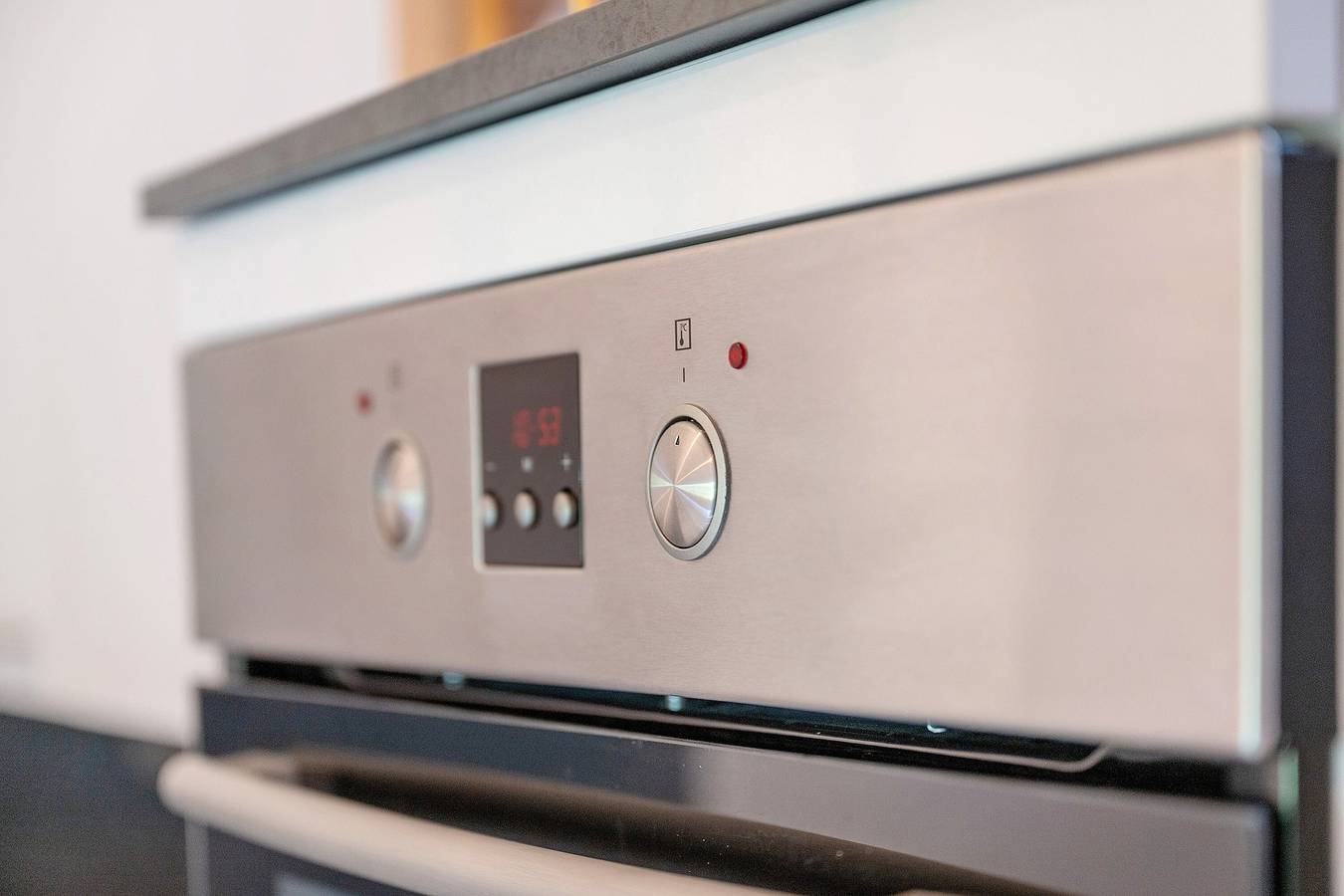 Entire apartment, Apartment 'Junge 2' with Wi-Fi in Lohe-Rickelshof, Heide and surroundings