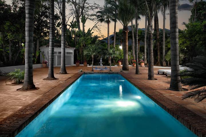 Chalet para 12 personas, con jardín además de terraza y piscina en Provincia de Málaga - 2