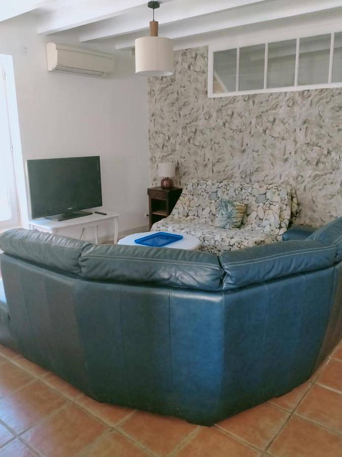 Location de vacances pour 6 personnes, avec jardin à Auvillar