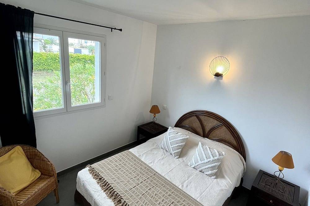 Small quiet residence near the sea  in Marina d'Oru, Ghisonaccia