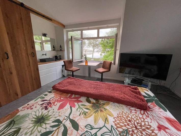 Ferienwohnung für 2 Personen, mit Terrasse und Garten sowie Seeblick und Ausblick in Westkapelle - 3