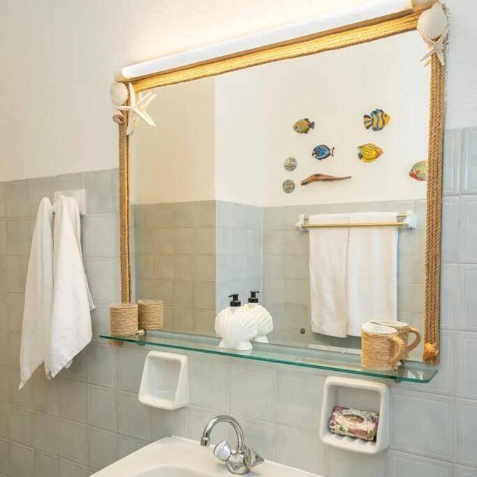 Gîte pour 4 personnes, avec vue ainsi que terrasse et jardin dans Άσος - 4