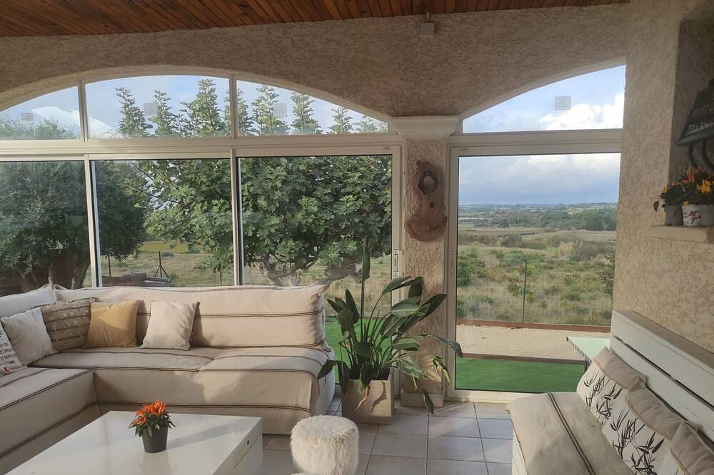 Villa Les Trois Oliviers in Loupian, Mittelmeerküste (Frankreich)