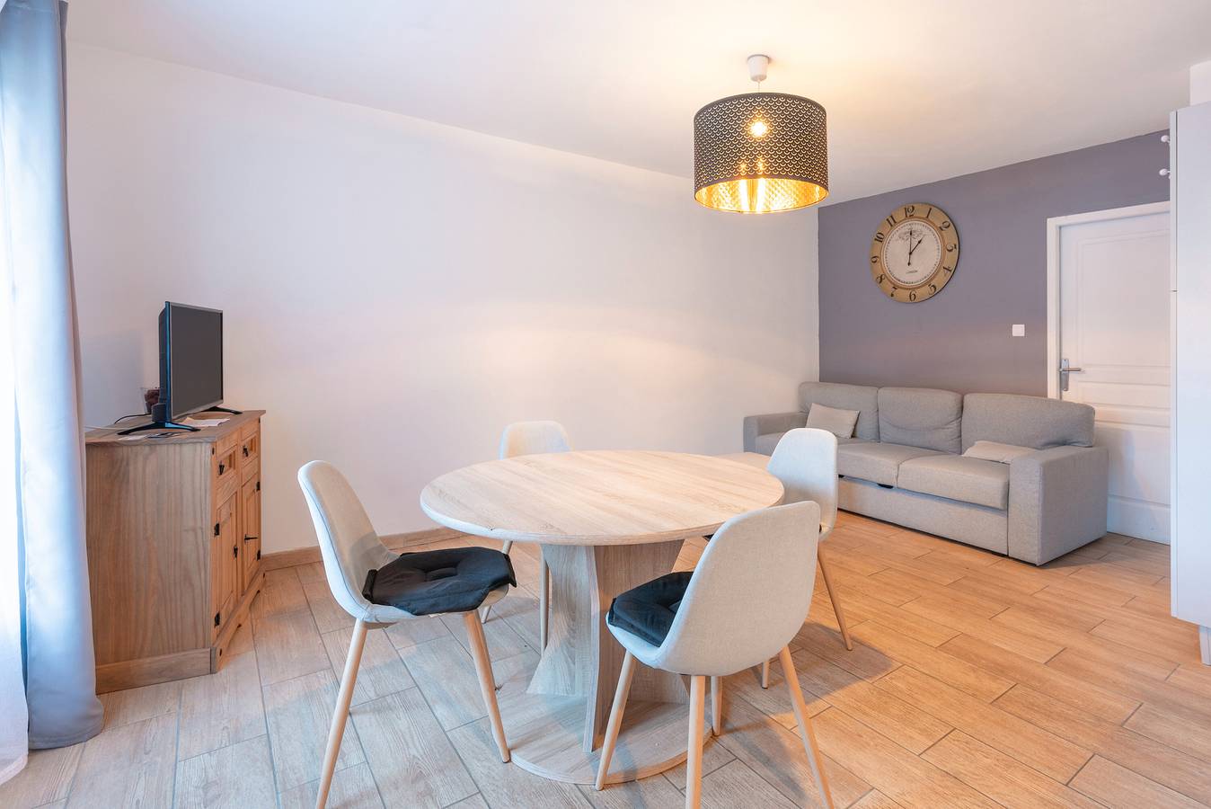 Laruns Chalets de l’Arriutort (2) – Sleeps 4 in Laruns, Béarn