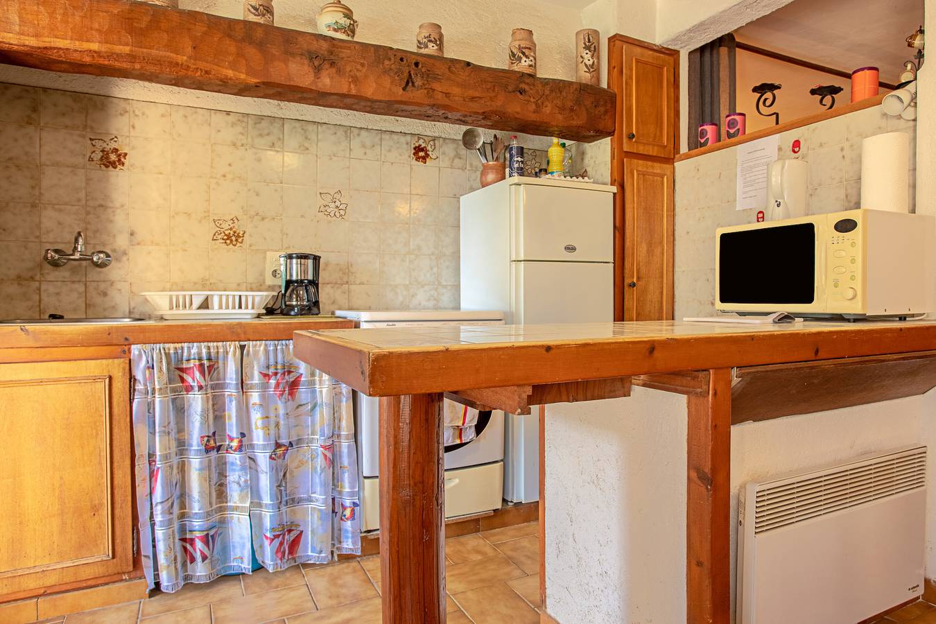 Appartement entier, Appartement Lei Jas avec terrasse privée, jardin privé et Wi-Fi in Sainte-Maxime, Région de Draguignan