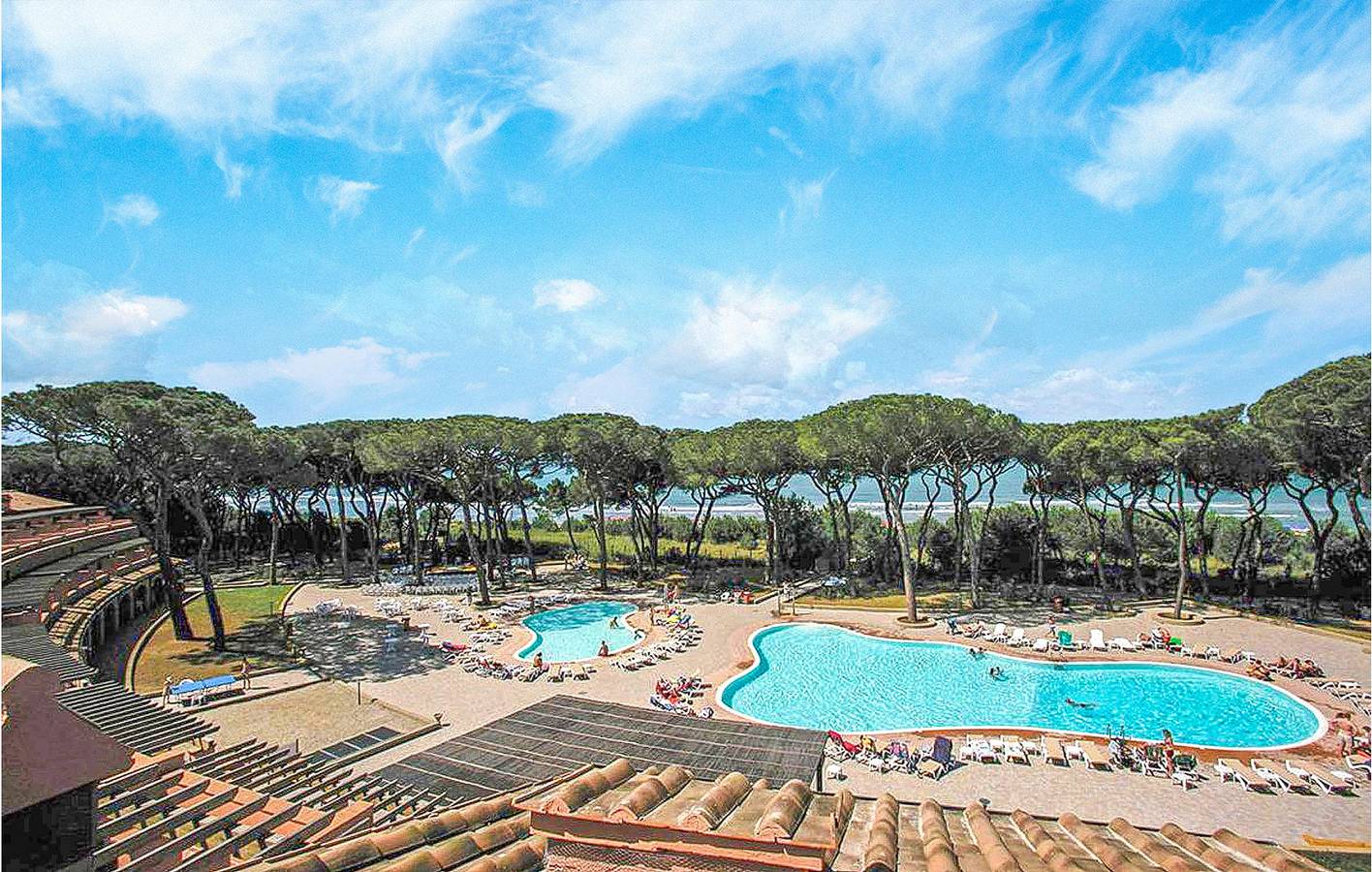 Ganze Ferienwohnung, Oase am Strand: Klimatisierte Wohnung mit Pool und Garten in Scarlino, Grosseto Provinz