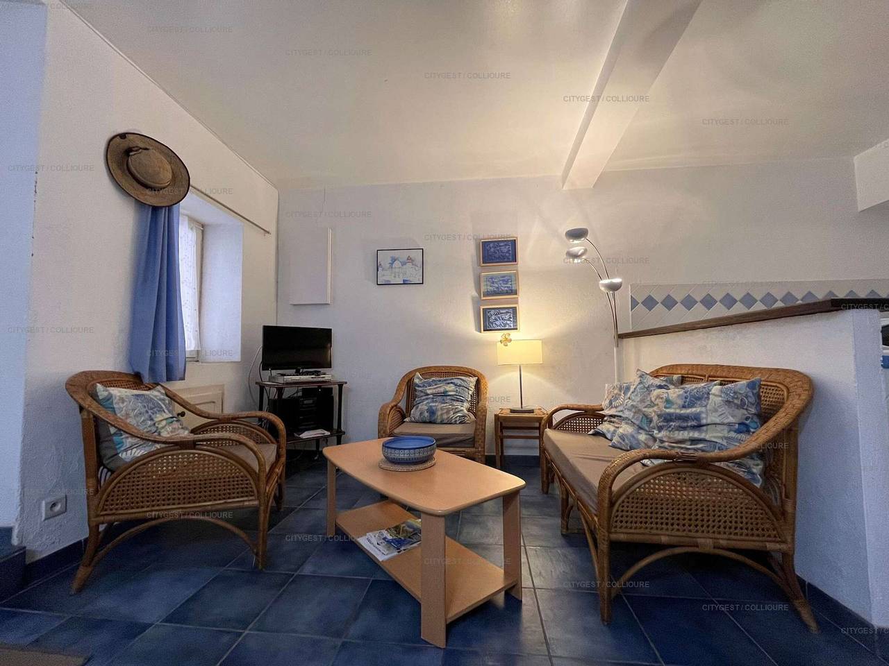 Maison de Pêcheur à 50m de la Plage avec Wifi, Terrasse et Cuisine Équipée in Côte Vermeille, Collioure