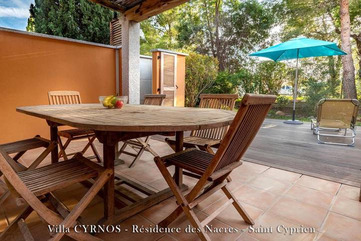 Location de vacances pour 6 personnes, avec jardin et piscine dans Plage de Saint Cyprien (Lecci) - 2