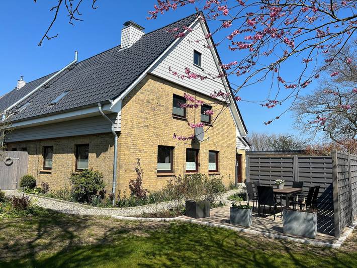 Ferienhaus für 6 Personen, mit Terrasse und Garten in Winnemark