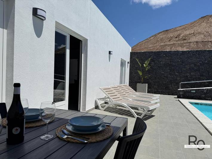 Casa rural para 4 personas, con piscina y terraza en Tinajo - 3